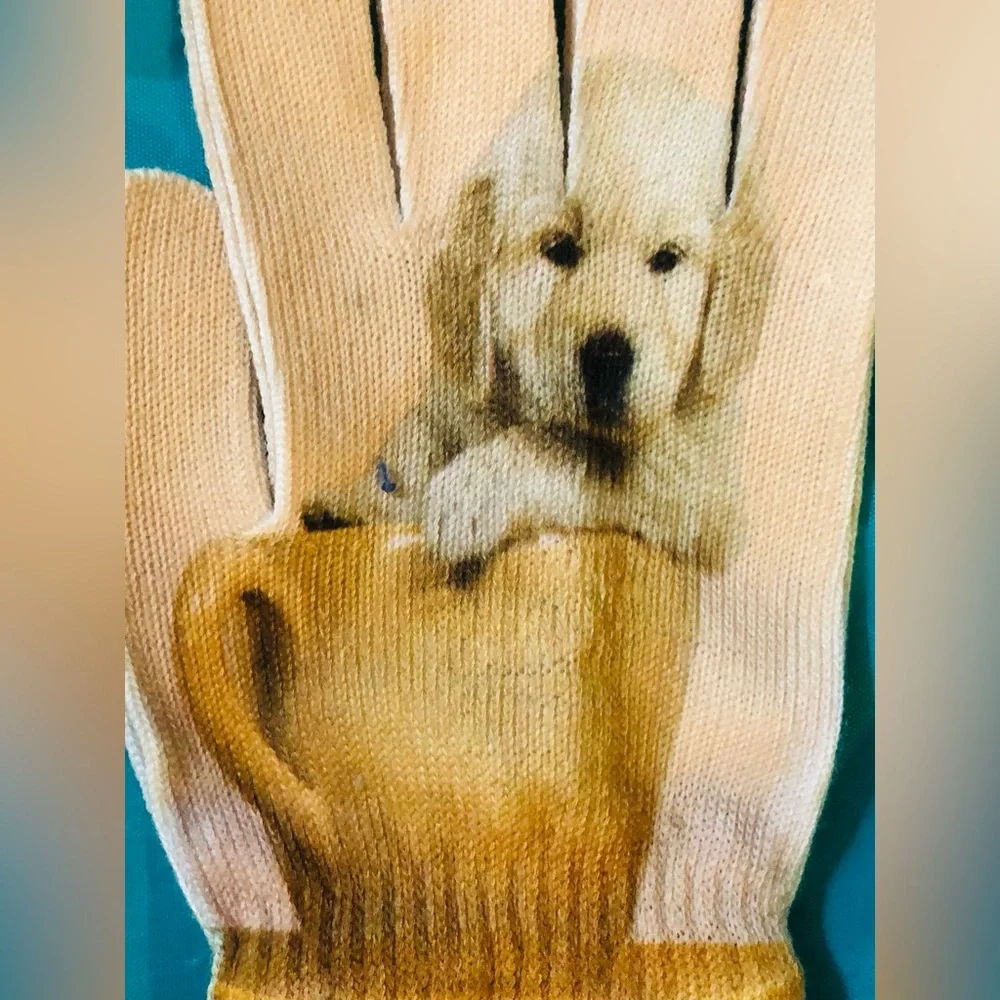 Women’s dog puppy in coffee cup printed beige‎ knit gloves one size new